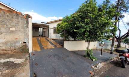 Casa com 4 dormitórios à venda, 132 m² por R$ 320.000,00 - Conjunto Habitacional Violim - Londrina/PR