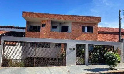 Sobrado com 4 dormitórios, 375 m² - venda por R$ 1.300.000,00 ou aluguel por R$ 6.500,00/mês - Jardim Presidente - Londrina/PR