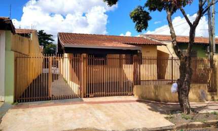 Casa com 2 quartos à venda na Rua Capitão João Busse, Califórnia, Londrina