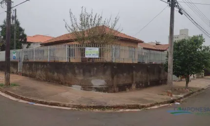 Casa com 3 dormitórios à venda, 100 m² por R$ 350.000,00 - Centro - Londrina/PR