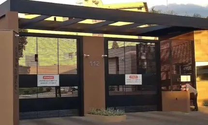 Apartamento com 3 dormitórios para alugar, 57 m² por R$ 1.700,00/mês - Panorama - Londrina/PR