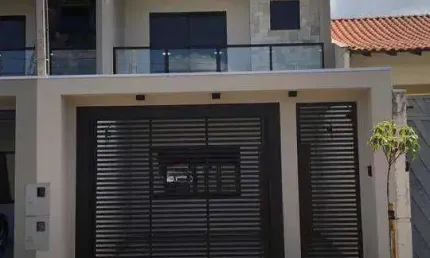 Sobrado com 3 dormitórios à venda, 155 m² por R$ 869.000,00 - Jardim Guararapes - Londrina/PR
