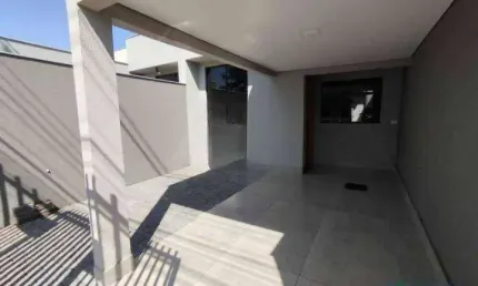 Casa com 3 dormitórios à venda, 81 m² por R$ 330.000,00 - Jardim Planalto - Londrina/PR