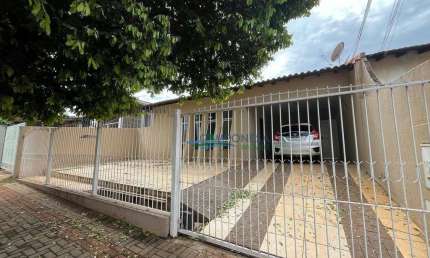 Casa com 3 dormitórios para alugar, 150 m² por R$ 3.700,00/mês - Jardim Presidente - Londrina/PR