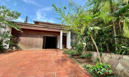 Casa com 4 dormitórios, 302 m² - venda por R$ 1.300.000,00 ou aluguel por R$ 6.000,00/mês - Jardim Nova Londrina - Londrina/PR