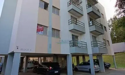 Apartamento com 3 dormitórios à venda, 70 m² por R$ 222.000,00 - Conjunto Residencial Itamaraty - Londrina/PR