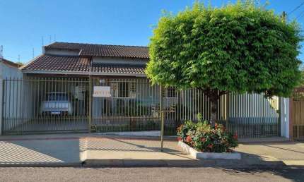 Casa com 3 dormitórios à venda, 215 m² por R$ 590.000,00 - Leonor - Londrina/PR