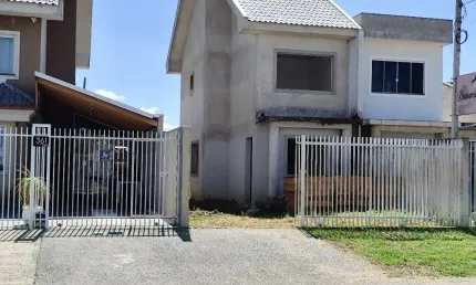 Sobrado  c/ 70m² - 02 Quartos  -  c/ Opção para Amplo Ático - Quintal - Churrasqueira - Weisopolis - Pinhais - PR