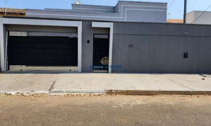 Casa para Venda em Caldas Novas, Estância Itaguaí, 3 dormitórios, 1 suíte, 1 banheiro, 1 vaga