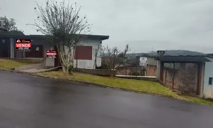 Casa com 3 quartos à venda na Avenida Justino Camboim, 56, Camboim, Sapucaia do Sul, 68 m2 por R$ 265.000