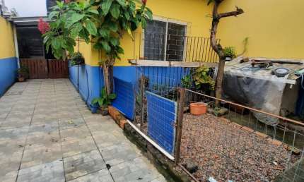 Casa com 2 quartos à venda na Rua Padre Balduino Rambo, 84, Parque Santo Inácio, Esteio, 78 m2 por R$ 250.000
