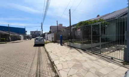 Casa com 2 quartos à venda no Camboim, Sapucaia do Sul , 61 m2 por R$ 350.000