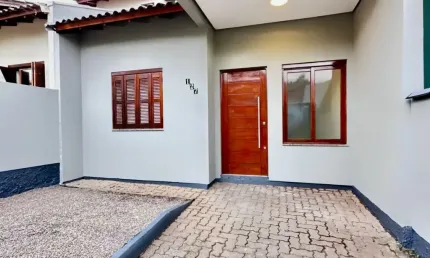Casa com 2 quartos à venda no Vargas, Sapucaia do Sul , 55 m2 por R$ 249.000