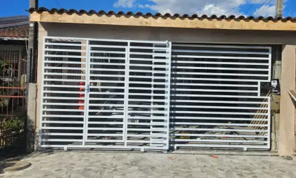 Casa com 2 quartos à venda no Fortuna, Sapucaia do Sul , 100 m2 por R$ 250.000