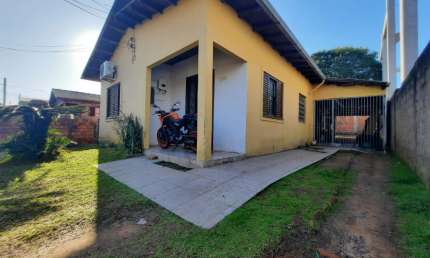 Casa com 3 quartos à venda na Rua Pinto Bandeira, 325, Três Portos, Esteio, 110 m2 por R$ 280.000