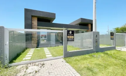 Casa com 3 quartos à venda na Rua Guarujá, 359, Balneário Eliane, Guaratuba