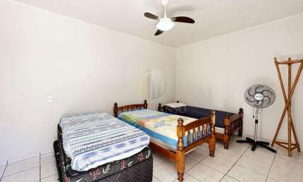 Casa com 6 quartos para alugar na Rua Gabriel De Lara, 250, Centro, Guaratuba