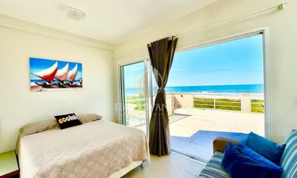 Casa com 4 quartos para alugar na Avenida Brejatuba, 468, Brejatuba, Guaratuba