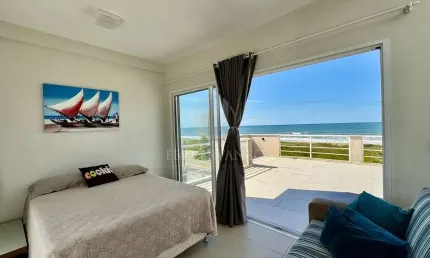 Casa com 4 quartos para alugar na Avenida Brejatuba, 468, Brejatuba, Guaratuba
