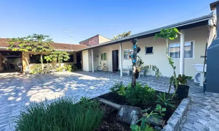 Casa com 5 quartos à venda na Rua Moisés Henrique De Carvalho, 2705, Cohapar, Guaratuba