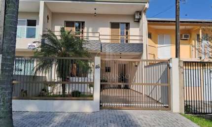 Casa com 3 quartos à venda na Rua Antônio Alves Correia, 46, Centro, Guaratuba