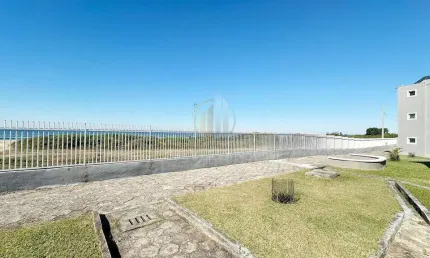 Apartamento com 2 quartos para alugar na Avenida Visc. Do Rio Branco, 1600, Brejatuba, Guaratuba