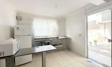 Kitnet / Stúdio para alugar na Avenida Guanabara, 566, Balneário Nereidas, Guaratuba