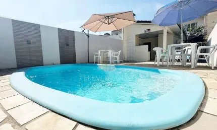 Casa com 4 quartos para alugar na Rua Doutor Caetano Munhóz Da Rocha, 1376, Brejatuba, Guaratuba