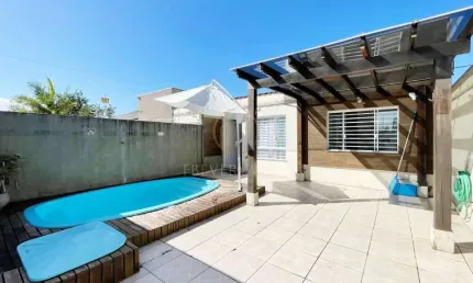 Casa com 2 quartos à venda na Rua Araucárias, 421, Cohapar, Guaratuba
