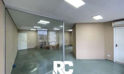 Sala comercial à venda, 70 m² com 2 salas e 2 banheiros e 1 cozinha por R$ 320.000 - Centro - Mogi das Cruzes/SP