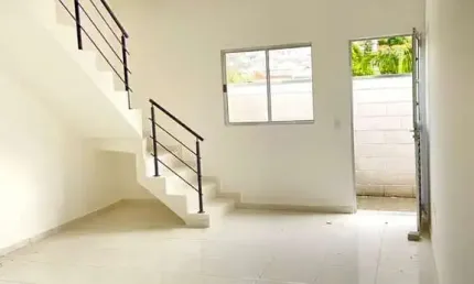 Sobrado com 2 dormitórios à venda, 57 m² por R$ 235.000,00 - Vila São Paulo - Mogi das Cruzes/SP