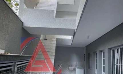 Casa comercial à venda no Parque Santa Teresa, Carapicuíba 