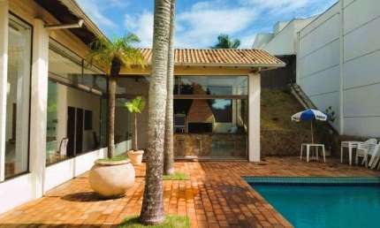 Casa com 3 dormitórios à venda, 250 m² por R$ 1.200.000,00 - Columbia - Londrina/PR