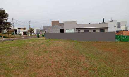 Terreno à venda, 256 m² por R$ 370.000 - Morumbi - Londrina/PR