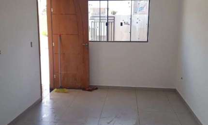 Casa com 2 dormitórios à venda, 65 m² por R$ 320.000,00 - Colinas - Londrina/PR