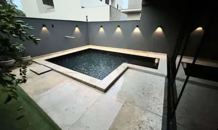 Casa com 3 dormitórios à venda, 244 m² por R$ 1.800.000 - Jardim Montecatini - Londrina/PR