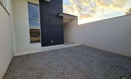 Casa com 3 dormitórios à venda, próximo a UEL por R$ 385.000 - Jardim Sabará - Londrina/PR