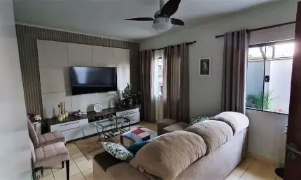Casa a venda, 248 m² por R$ 615.000 - Coliseu - Londrina/PR