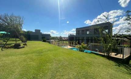 Casa com 3 suítes à venda Condomínio Estância Cabral, 327 m² R$ 1.600.000 - Loteamentos Terras