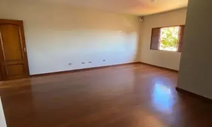 Casa à venda, 274m² privativo, próximo a Av. Maringa por R$ 1.300.000 - Jardim Presidente - Londr
