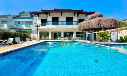 Casa à Venda no Acapulco em Guarujá | Alfa Imóveis Guarujá