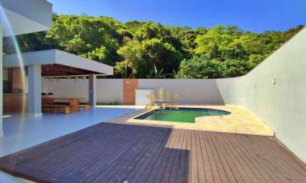 Casa à Venda no Guaiuba em Guarujá | Alfa Imóveis Guarujá