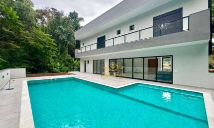 Casa à Venda na Marina em Guarujá | Alfa Imóveis Guarujá