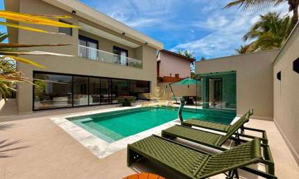 Casa à Venda no Acapulco em Guarujá | Alfa Imóveis Guarujá