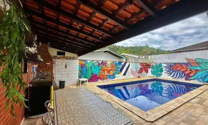 Casa à venda no Albamar em Guarujá | Alfa imóveis Guarujá.