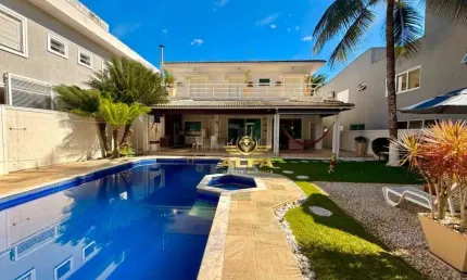 Casa à Venda no Pernambuco I em Guarujá | Alfa Imóveis Guarujá