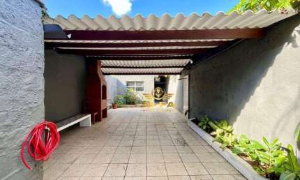Sobrado à Venda na Enseada no Guarujá | Alfa Imóveis Guarujá