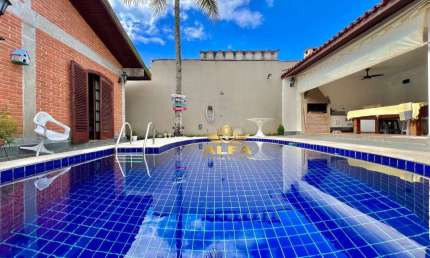 Casa à Venda na Enseada no Guarujá | Alfa Imóveis Guarujá