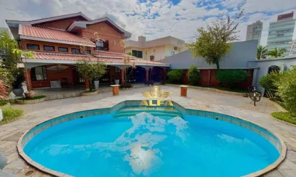 Casa à Venda na Enseada no Guarujá | Alfa Imóveis Guarujá