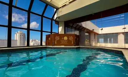 Flat com vista para o mar à venda na praia das pitangueiras - alfa imóveis guarujá